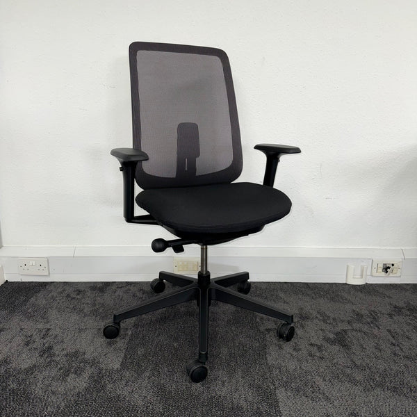 Used Herman Miller Verus Mesh Office Chair