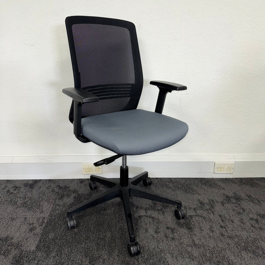 Used Elite Vida Mesh Task Chair
