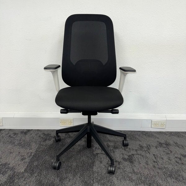 Used Bestuhl B22 Mesh Task Chair