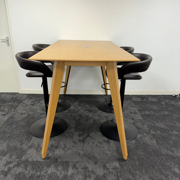 Used High Table with Central Power and 4 Height Adjustable Stools