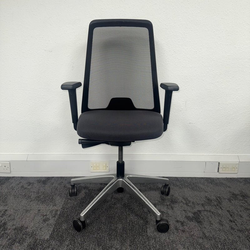 Used Interstuhl Every Mesh Task Chair