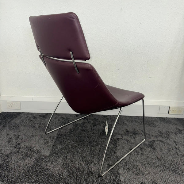 Used Luna Breakout Chair with Headrest