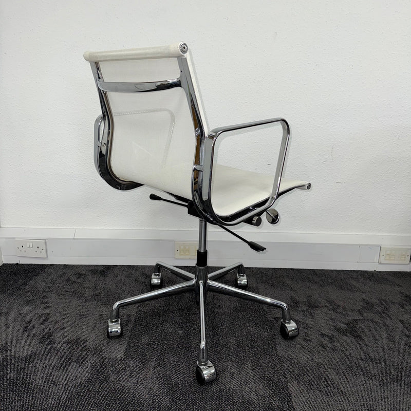 Used Vitra Eames EA117 Netweave Style Chair