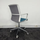 Used Senator Circo Mesh Meeting Chair