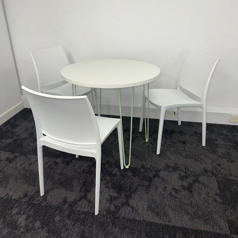 Used Canteen Set with 3 Chairs and Round Table