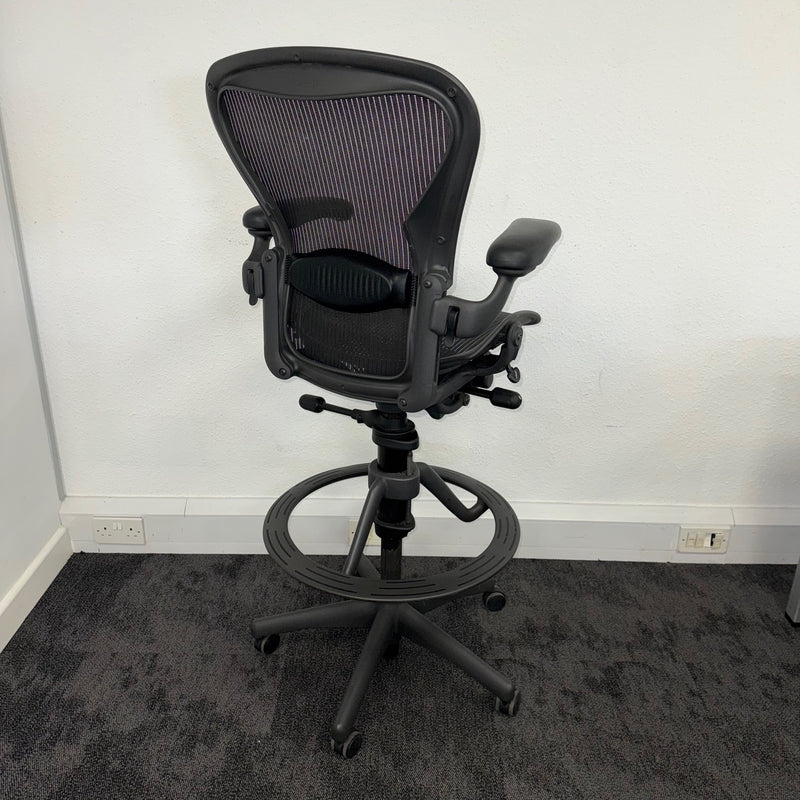 Used Herman Miller Aeron Draftsman Chair Full Spec