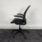 Used Humanscale Diffrient World