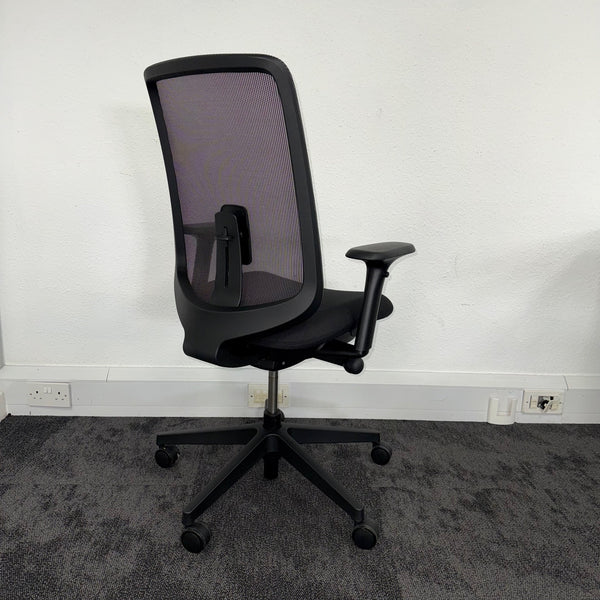 Used Herman Miller Verus Mesh Office Chair