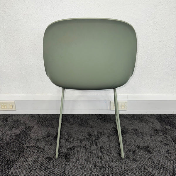 Used Muuto Canteen Set