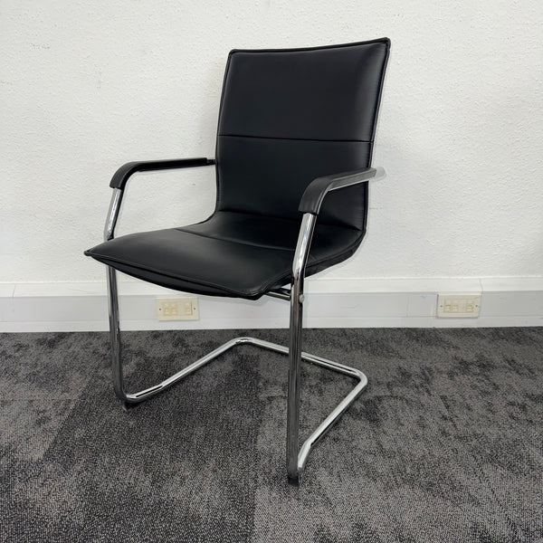 Used White Meeting Table with 6 Faux Leather Meeting Chairs