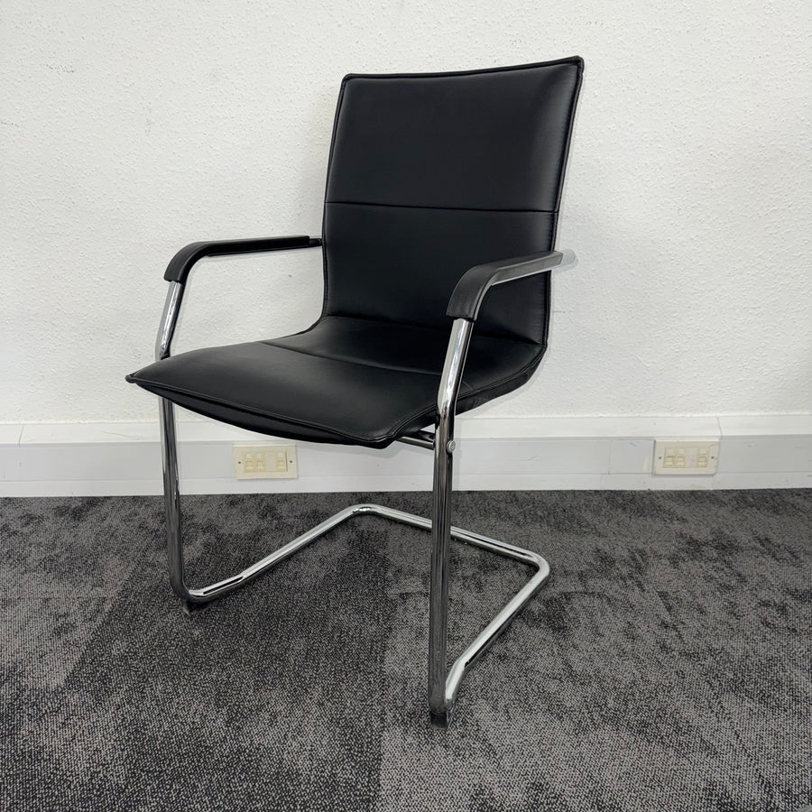 Used White Meeting Table with 6 Faux Leather Meeting Chairs