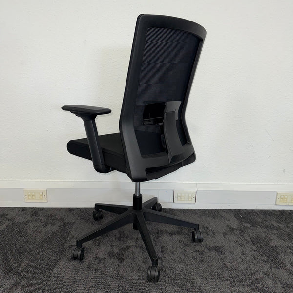 Used Formetiq Veneto Mesh 24 Hour Task Chair with Lumbar