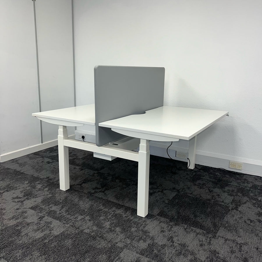 New Cancelled Order Electric Height Adjustable White Bench Desk with Screen and Cable Tray