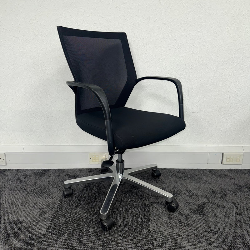 Used Techo Sidiz T50 Communications Meeting Chair