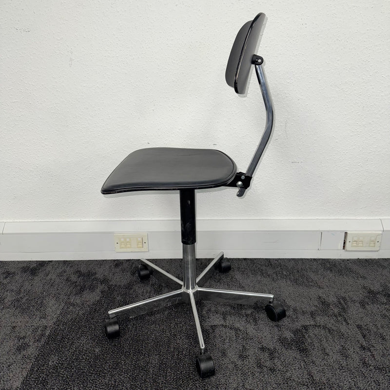 Used Engelbrechts Kevi 2533 Swivel Chair with Leather Seat