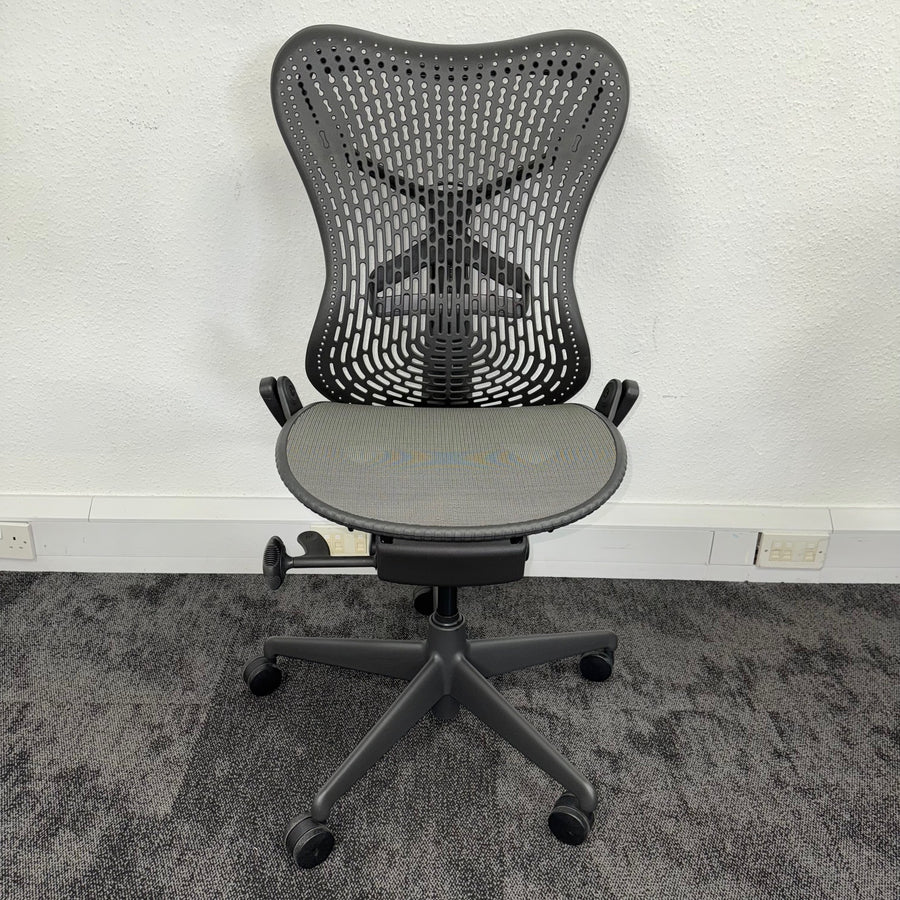 Used Herman Miller Mirra - No Arms