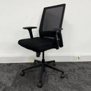 Used Mobili Nero Black Mesh Task Chair