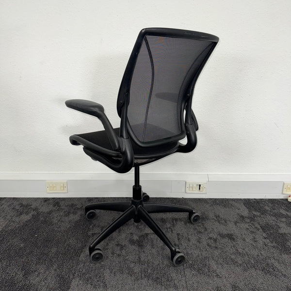 Used Humanscale Diffrient World