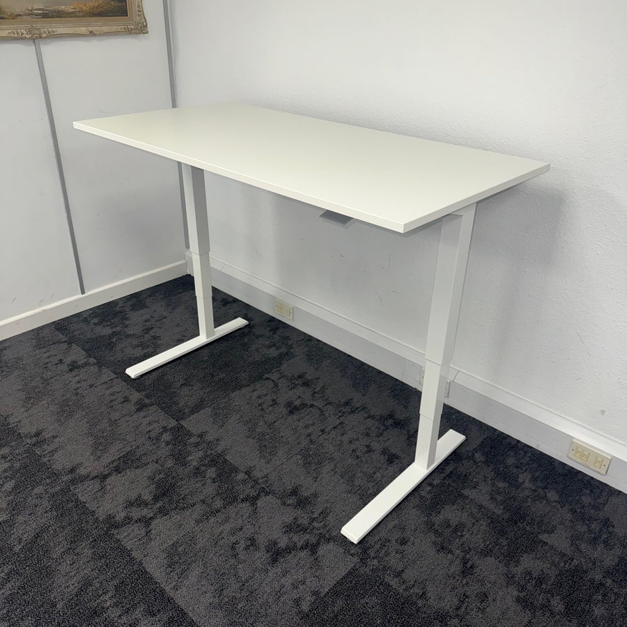 NEW Humanscale Float Height Adjustable Desk