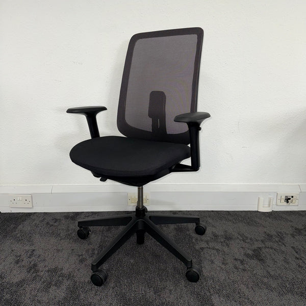 Used Herman Miller Verus Mesh Office Chair