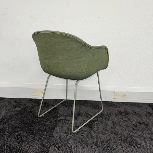 Used Muuto Meeting Table Set with 6 Chairs