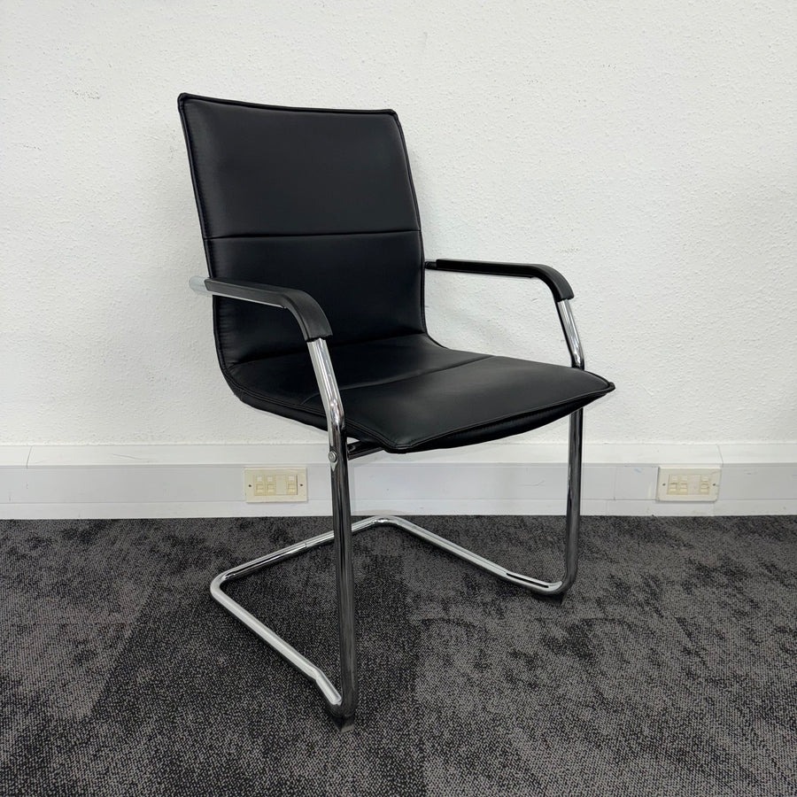 Used White Meeting Table with 6 Faux Leather Meeting Chairs