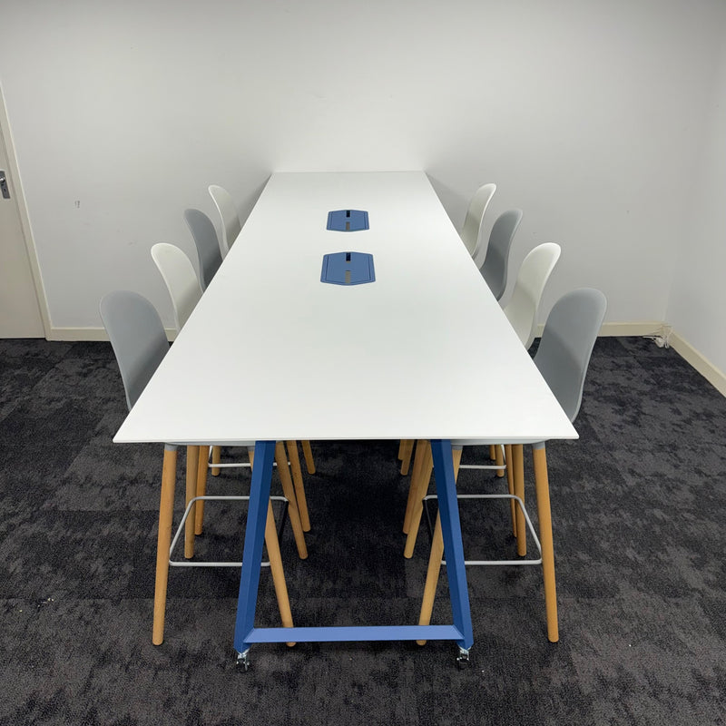 Used Frovi Relic High Table Meeting/Breakout Set