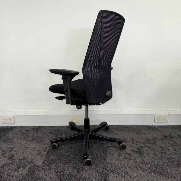 Used Kinnarps 5000 Mesh Fully Adjustable Task Chair