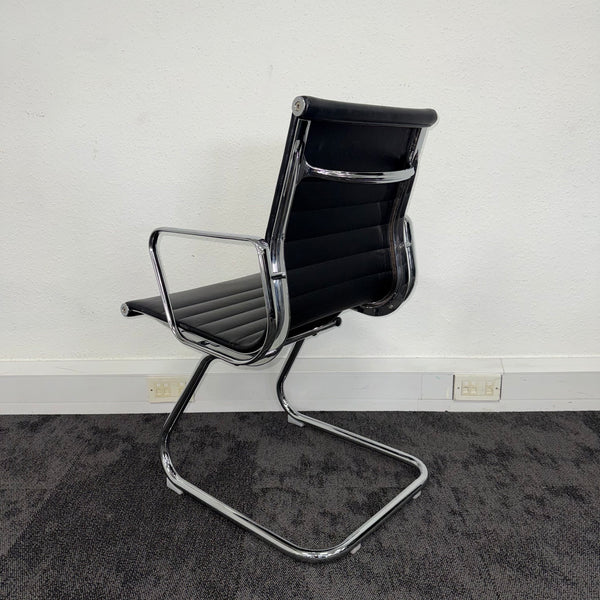 Used Elite Enna Executive Medium Back Cantilever Leather Chair