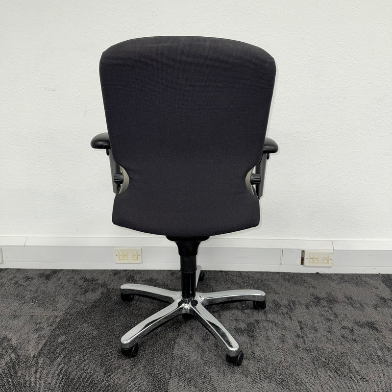 Used Comforto Office Chair with Memory Foam Seat