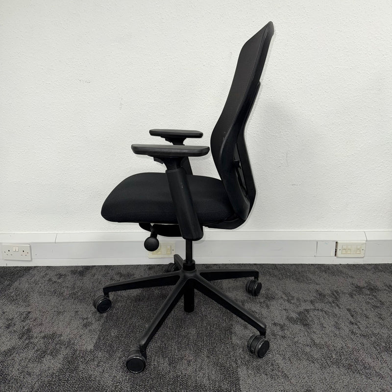 Used Senator Ousby Fully Adjustable Black Mesh Office Chair