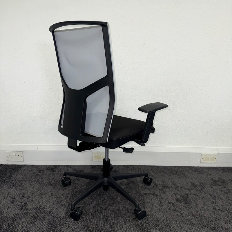 NEW Fully Adjustable Task Chair with Grey Mesh Back