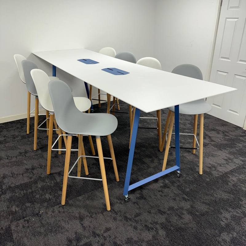 Used Frovi Relic High Table Meeting/Breakout Set
