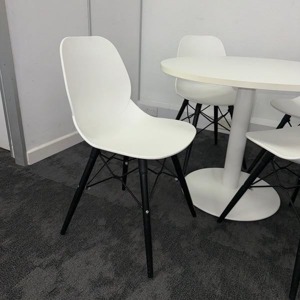 Used Meeting/Canteen Set with 4 Matching Chairs