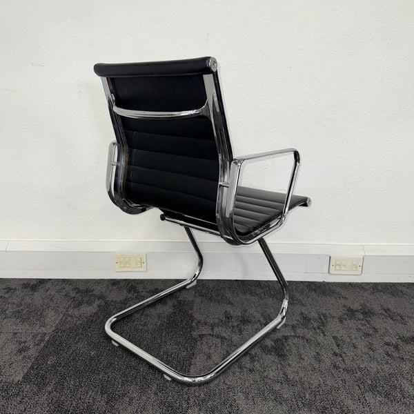 Used Elite Enna Executive Medium Back Cantilever Leather Chair