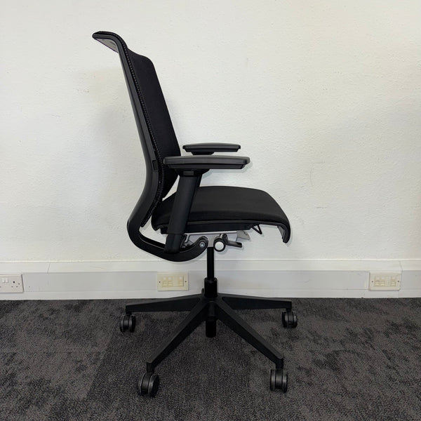 Used Steelcase Think V1 Office Chair - Black Edition