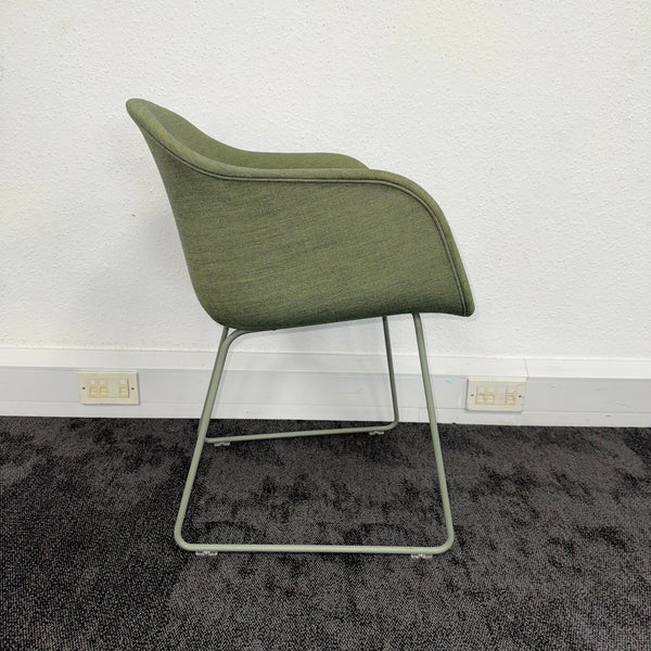 Used Muuto Meeting Table Set with 6 Chairs