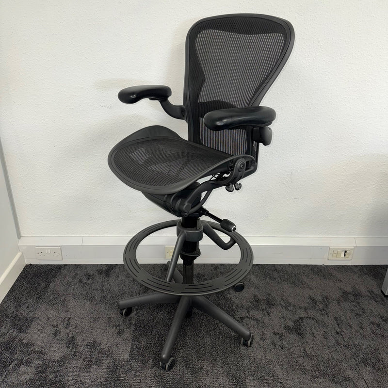 Used Herman Miller Aeron Draftsman Chair Full Spec