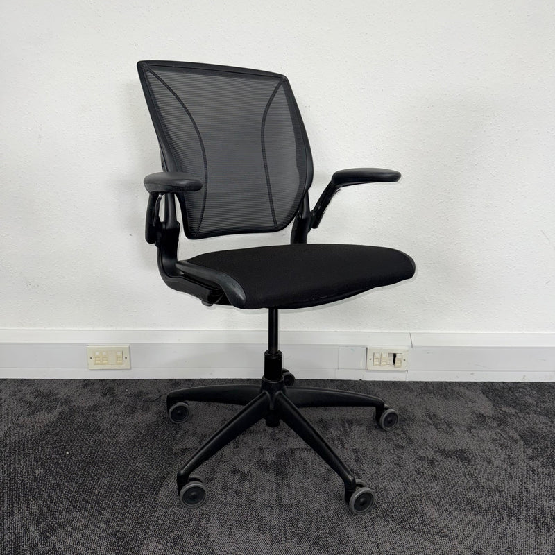 Used Humanscale Diffrient World