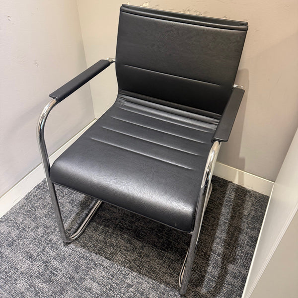 Used ICF Large White Meeting Table Set with 12 Leather Meeting Chairs