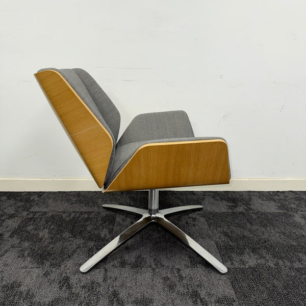 Used Boss Design Kruze Swivel Armchair