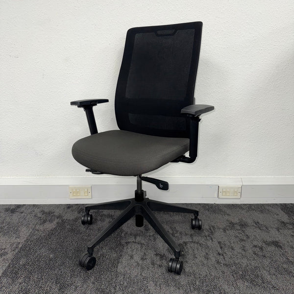 Used Triumph Mesh Back Fully Adjustable Task Chair with Lumbar