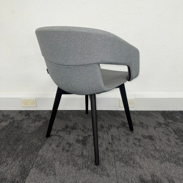 Used Narbutas Twist&Sit Breakout Chair