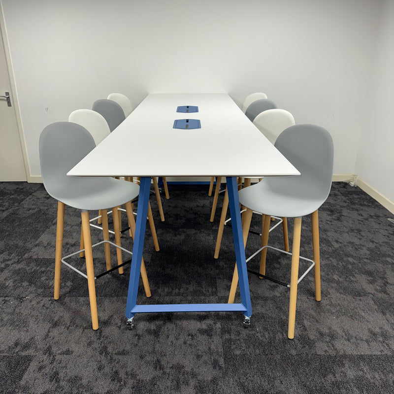 Used Frovi Relic High Table Meeting/Breakout Set