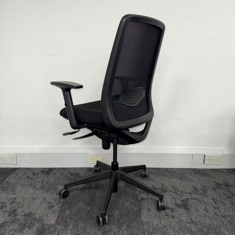 Reupholstered Pledge Eclipse Task Chair with Adjustable Lumbar Support