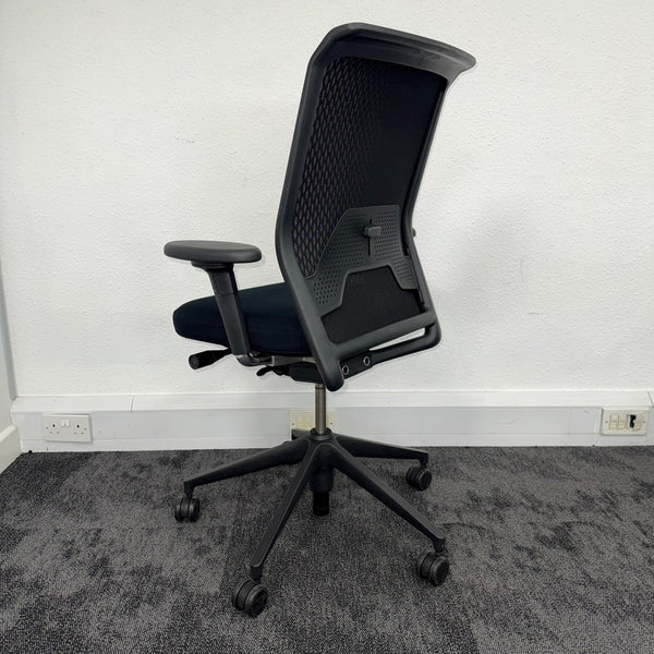 Used Vitra ID Mesh Task Chair