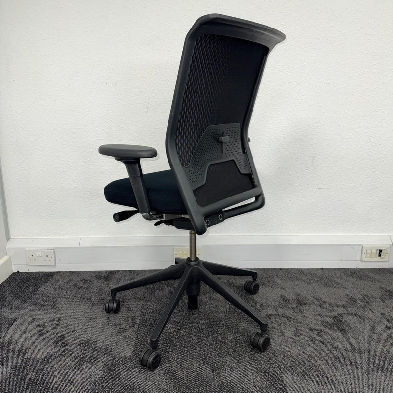 Used Vitra ID Mesh Task Chair