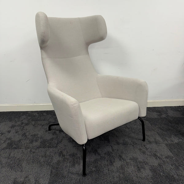 Used Softline Wing Armchair Breakout Set