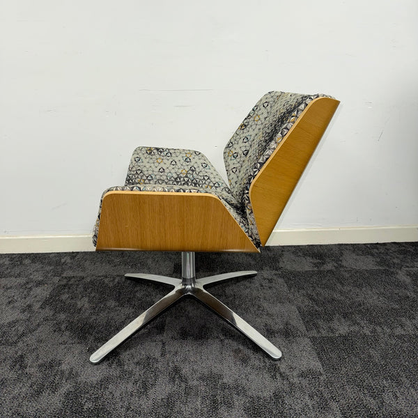 Used Boss Design Kruze Swivel Armchair