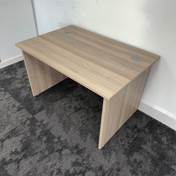 Used Panel Ended Straight Desk